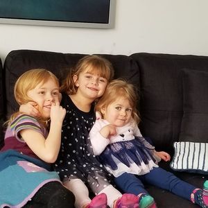 Meet your Posher, Manon